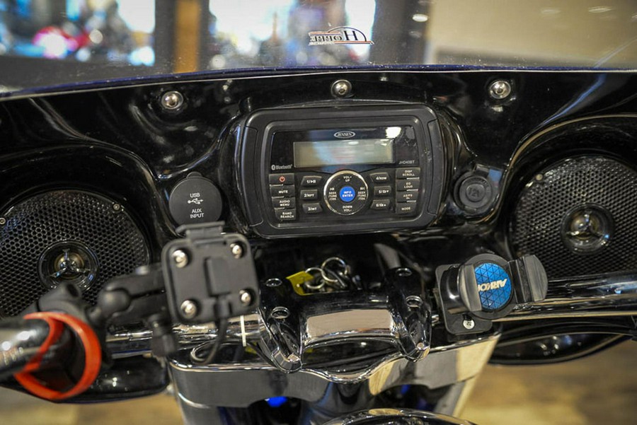 2014 Yamaha Roadliner S