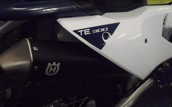 2026 Husqvarna TE 300