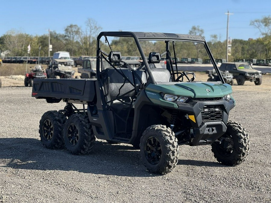 2026 Can-Am Defender 6X6 DPS HD10