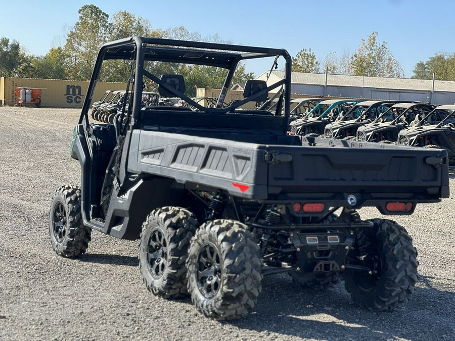 2026 Can-Am Defender 6X6 DPS HD10