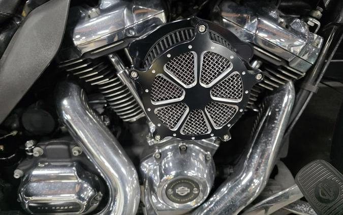 2018 Harley-Davidson® FLHP - Road King® Police