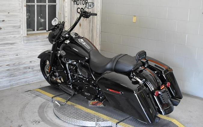 2022 Harley-Davidson® FLHRXS - Road King® Special