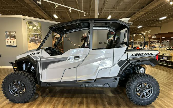 2026 POLARIS GENERAL XP 4 1000 Sport Ghost Gray - 109093