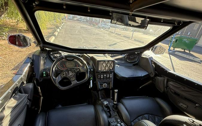 2018 Can-Am® Maverick™ X3 MAX X™ rs TURBO R