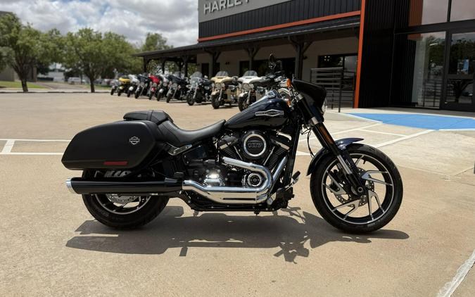 2020 Harley-Davidson® Sport Glide® Midnight Blue