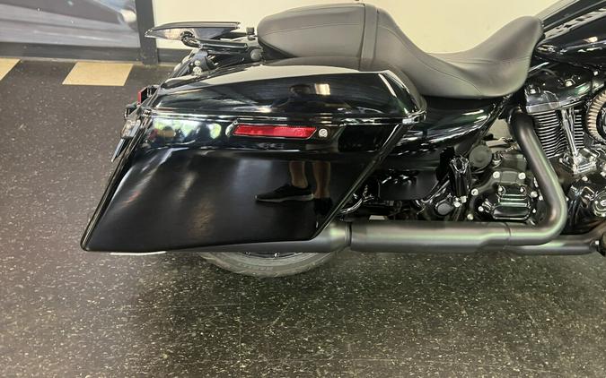 2022 Harley-Davidson Street Glide Special Vivid Black FLHXS