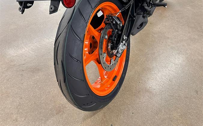 2024 KTM Duke 250