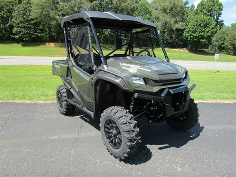 2025 Honda Pioneer 1000 Deluxe