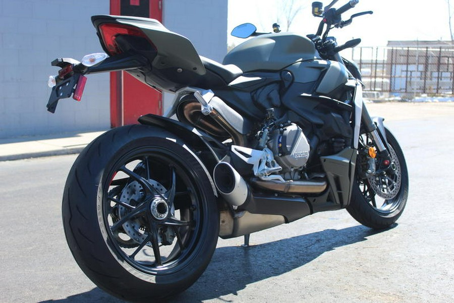 2024 Ducati StreetFighter V2