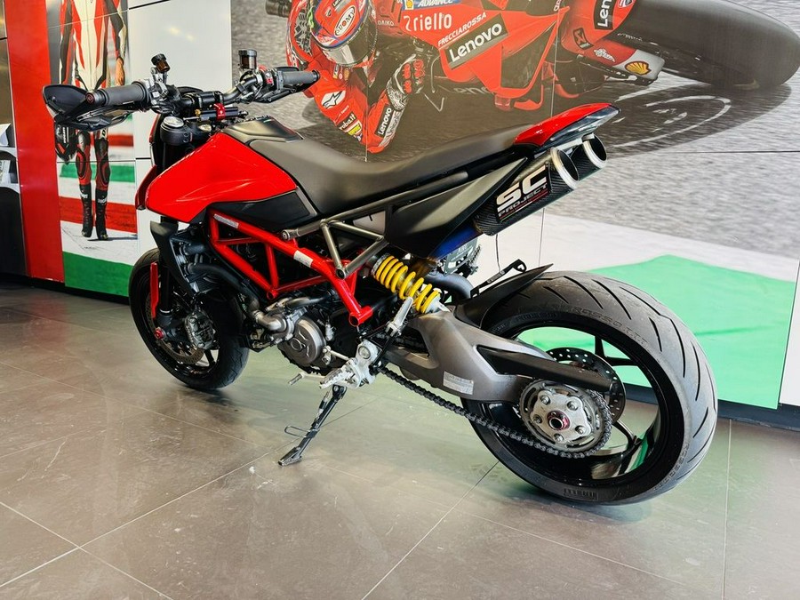 2021 Ducati Hypermotard 950 Ducati Red