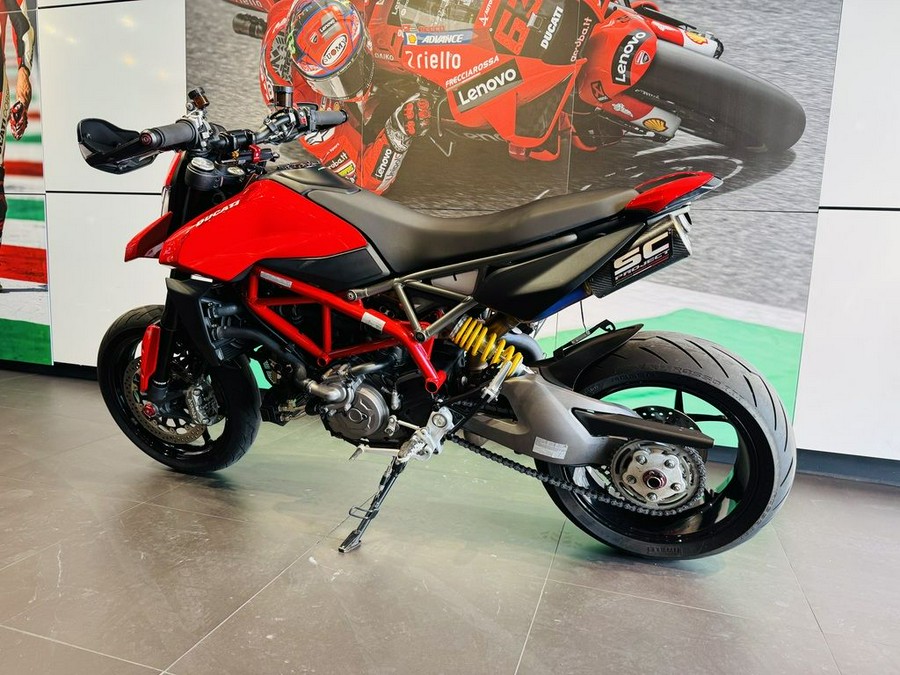 2021 Ducati Hypermotard 950 Ducati Red