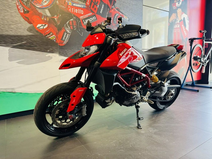 2021 Ducati Hypermotard 950 Ducati Red