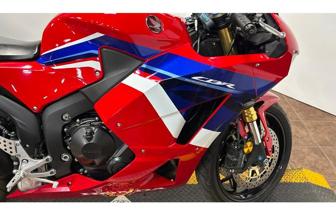 2024 CBR600RR - Honda