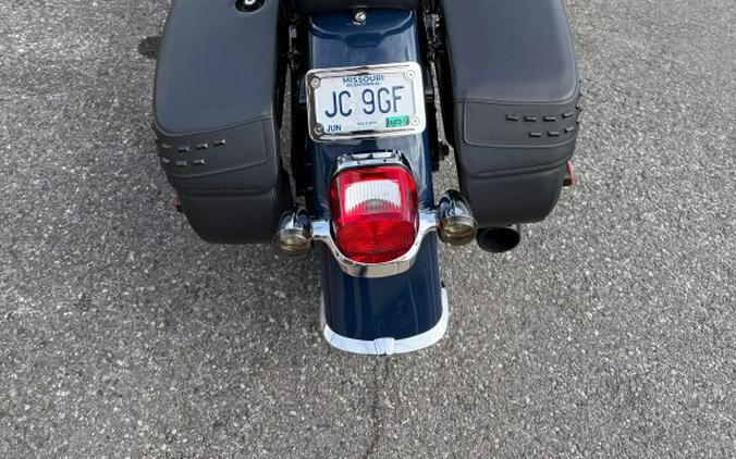 2019 Harley-Davidson® Heritage Classic 114 Billiard Blue/Billiard White