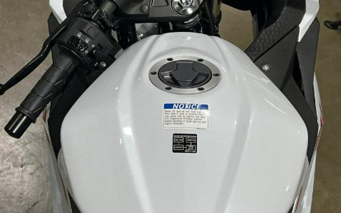 2026 Kawasaki Ninja® 300 ABS