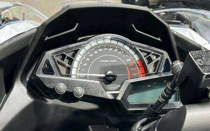2026 Kawasaki Ninja® 300 ABS