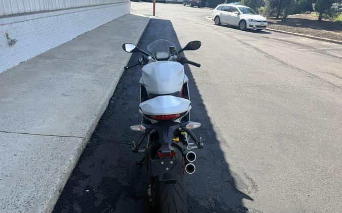 2017 Ducati SuperSport / Supersport S