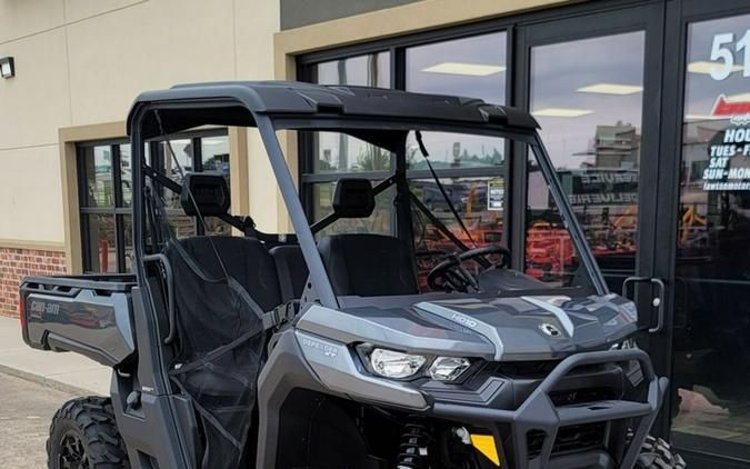 2024 Can-Am® Defender XT HD10