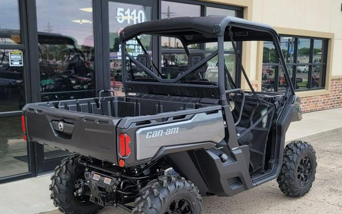 2024 Can-Am® Defender XT HD10