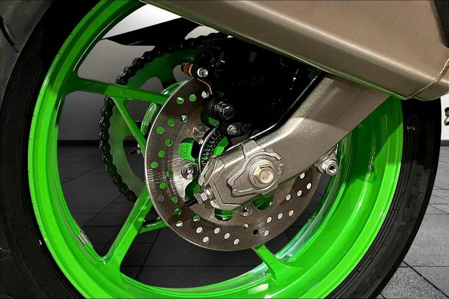 2024 Kawasaki Ninja® ZX™-4RR ABS