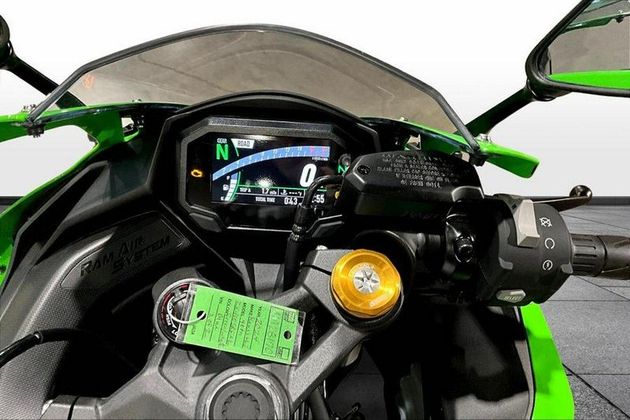 2024 Kawasaki Ninja® ZX™-4RR ABS