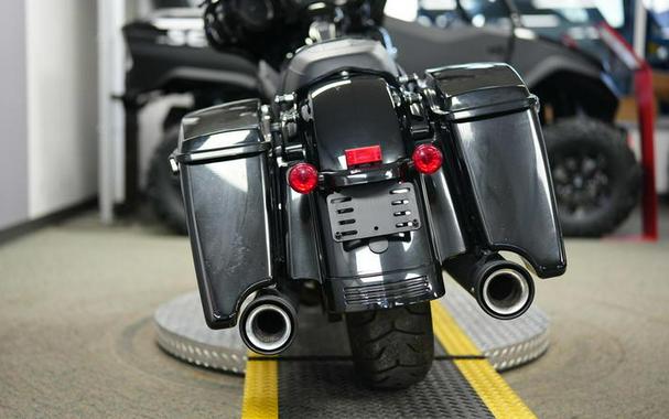 2018 Harley-Davidson® FLHXS - Street Glide® Special