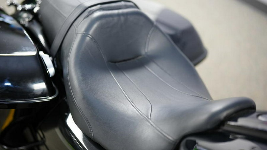 2018 Harley-Davidson® FLHXS - Street Glide® Special