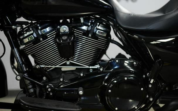 2018 Harley-Davidson® FLHXS - Street Glide® Special