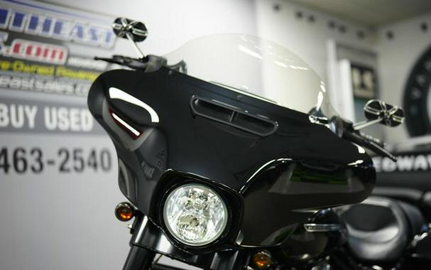 2018 Harley-Davidson® FLHXS - Street Glide® Special