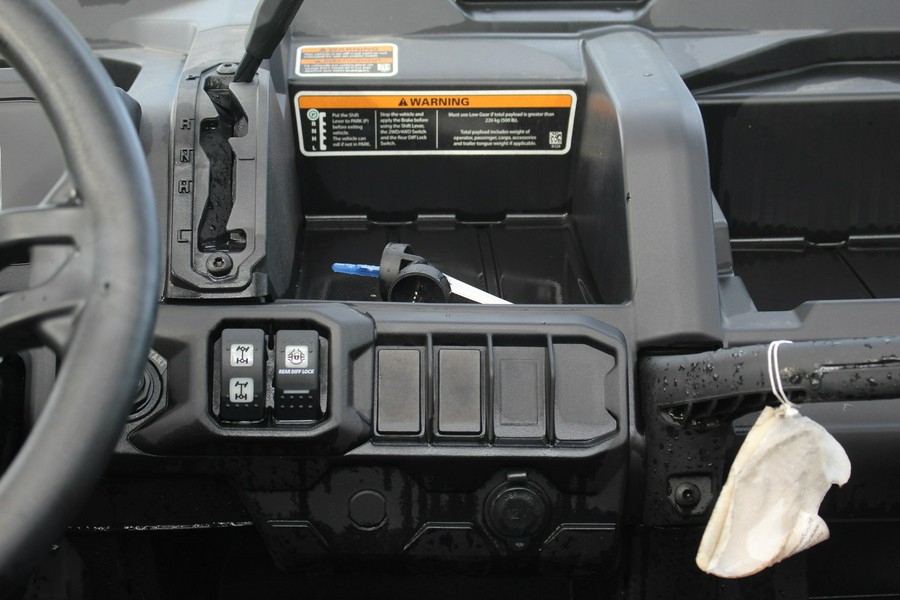 2025 Can-Am SSV DEFENDER DPS HD10