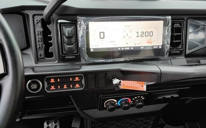 2026 Can-Am Defender XT CAB HD11 With 10.25 In.Display