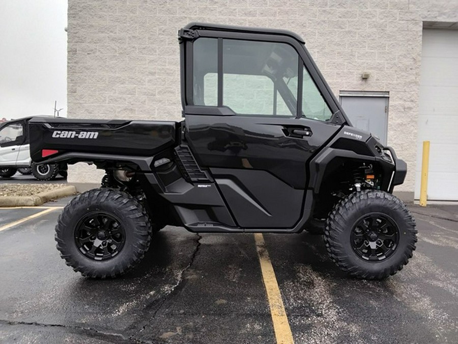 2026 Can-Am Defender XT CAB HD11 With 10.25 In.Display