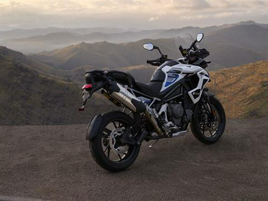 2026 Triumph Tiger 1200 Alpine Edition