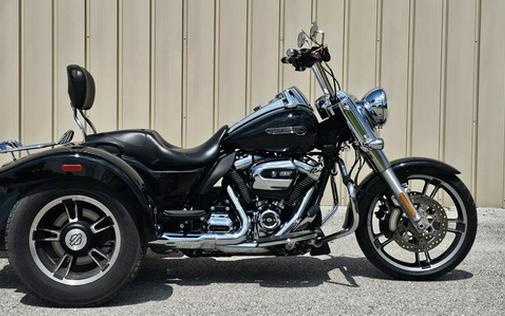 2018 Harley-Davidson Trike FLRT - Freewheeler
