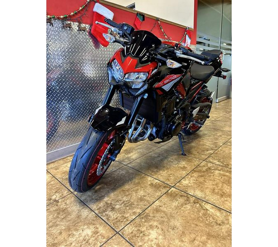 2024 Kawasaki Z900 ABS Candy Persimmon Red/Ebony