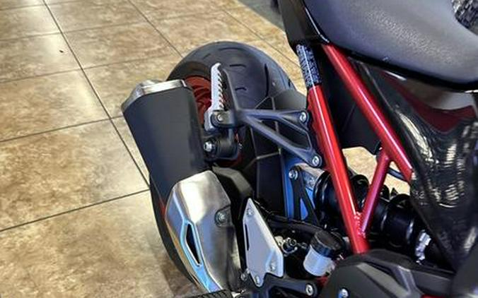 2024 Kawasaki Z900 ABS Candy Persimmon Red/Ebony