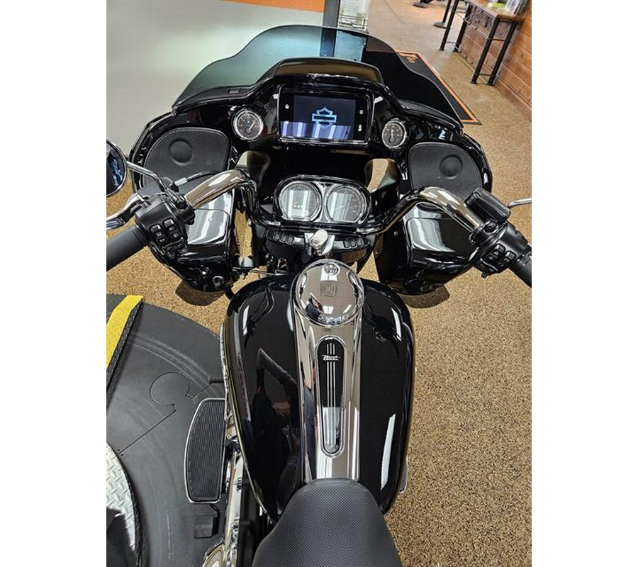 2024 Harley-Davidson Road Glide® 3