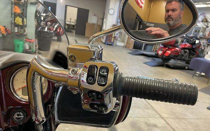 2022 Indian Roadmaster Maroon MetallicCrimson Metallic