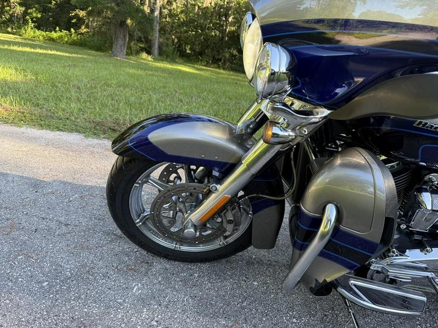 2017 Harley-Davidson® FLHTKSE - CVO™ Limited