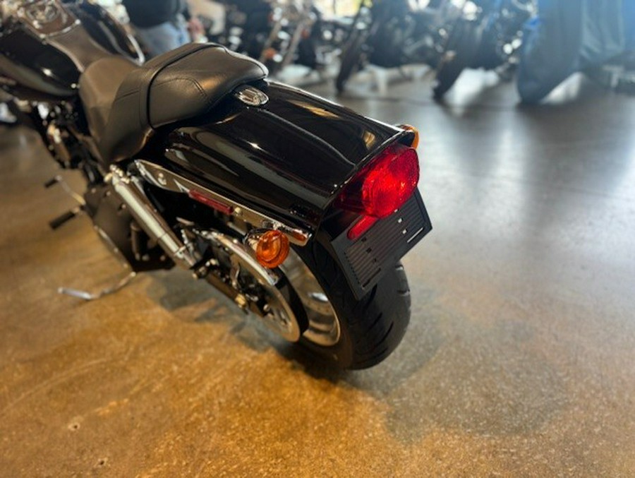 2011 Harley Davidson Fat Bob® FXDF