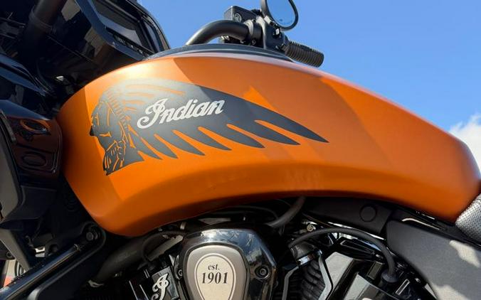 2023 Indian Motorcycle Indian Challenger Dark Horse - Icon