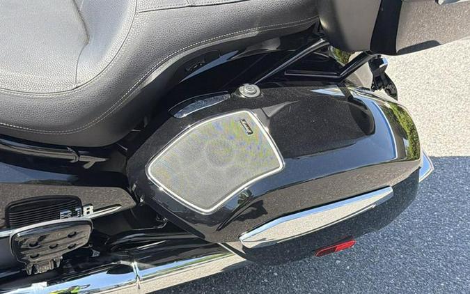 2025 BMW R 18 Transcontinental Black Storm Metallic