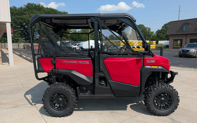 2026 Honda Pioneer 1000-5 Deluxe