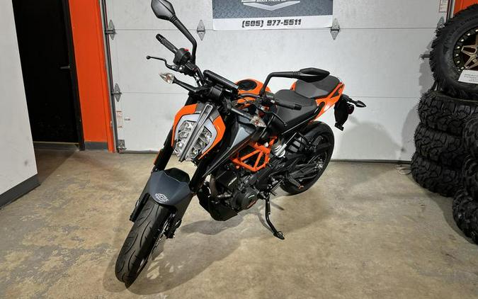 2023 KTM 390 Duke