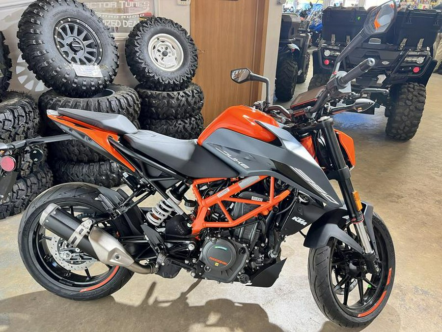 2023 KTM 390 Duke