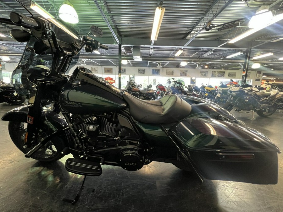 2021 Harley-Davidson Road King Special Snake Venom FLHRXS