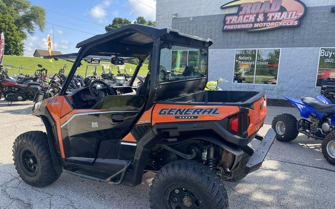 2016 Polaris® General™ 1000 EPS Deluxe Orange Burst