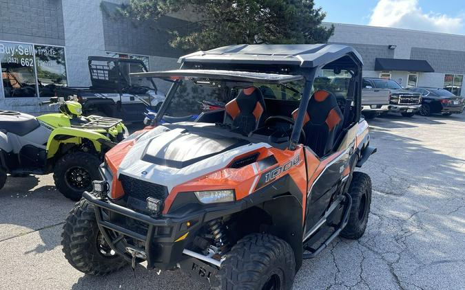 2016 Polaris® General™ 1000 EPS Deluxe Orange Burst