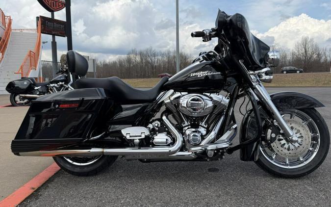 2009 Harley-Davidson® Street Glide® Black