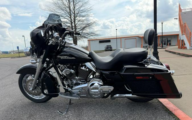 2009 Harley-Davidson® Street Glide® Black